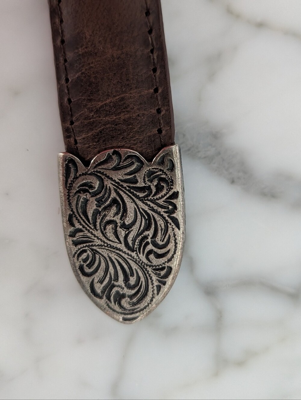 Lucchese Men's Chocolate Mad Dog Goat 1¼" Tapered Down To 1" Belt Size 40 - Picture 11 of 12